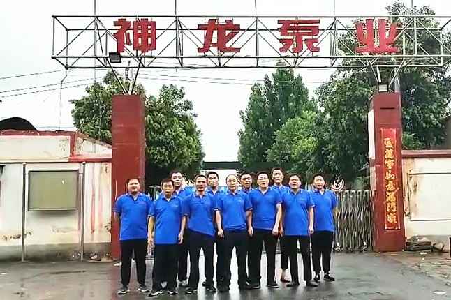 大连浩杰器材租赁有限公司抗洪抢险队7月20日出发准备奔赴抗洪现场